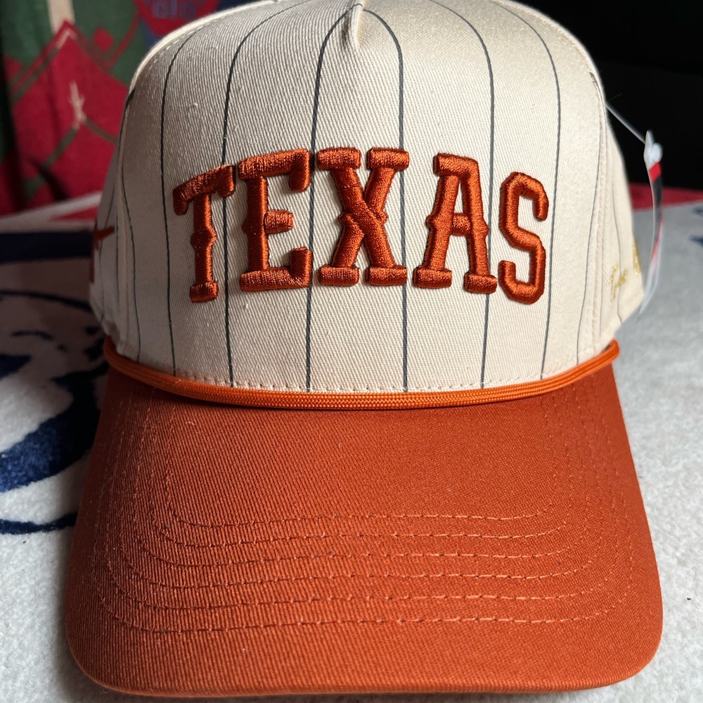 Texas longhorns x true brvnd pin stripe SnapBack NWT - Cream and Orange
